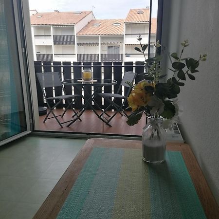 Апартаменты Agreable Studio Avec Terrasse A150M De La Plage Сен-Жорж-де-Дидон Экстерьер фото
